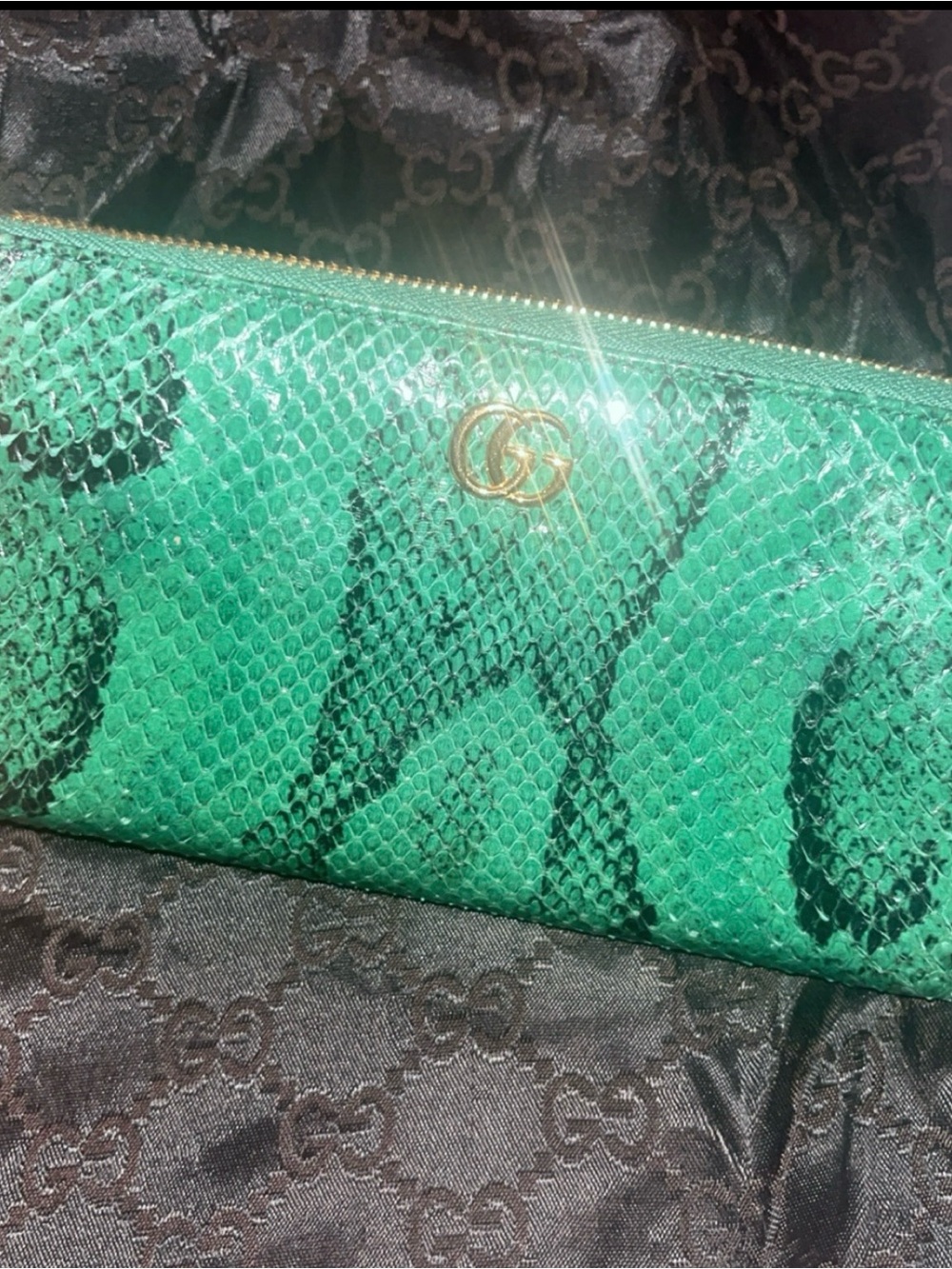 Gucci Emerald Green Python Zip Wallet with Gold Double G